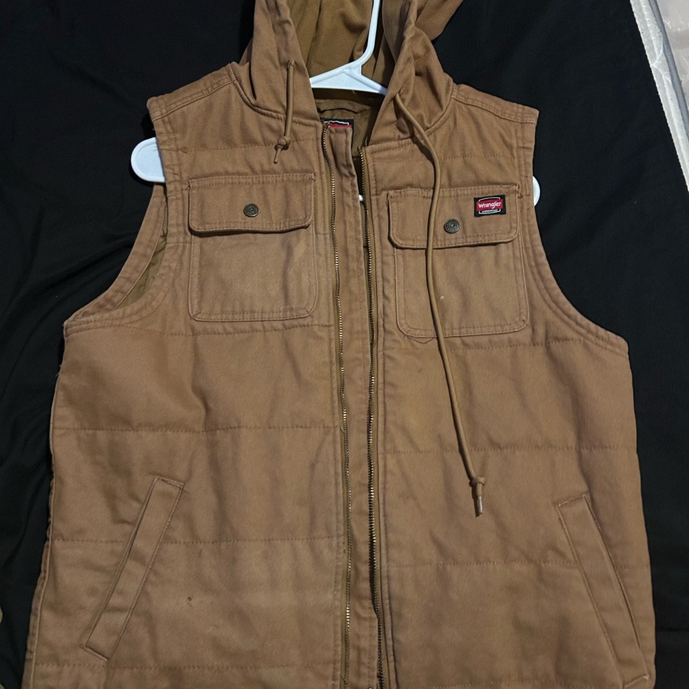 Wrangler Tan Hooded Vest
